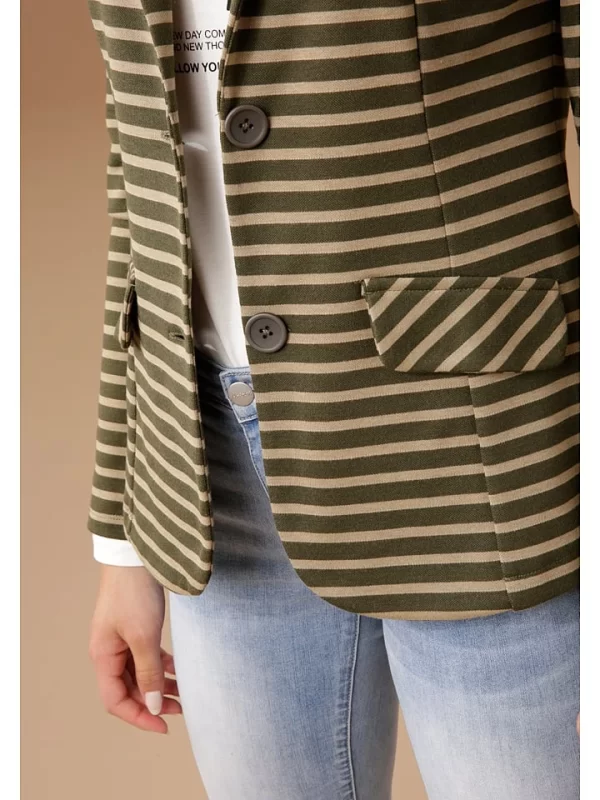 Blazer In Khaki/ Beige 6