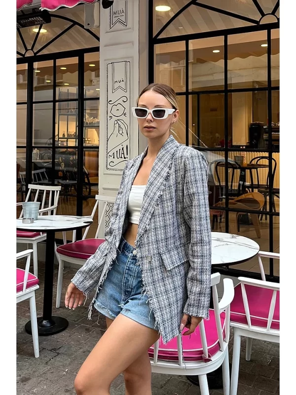 Blazer In Hellblau 3