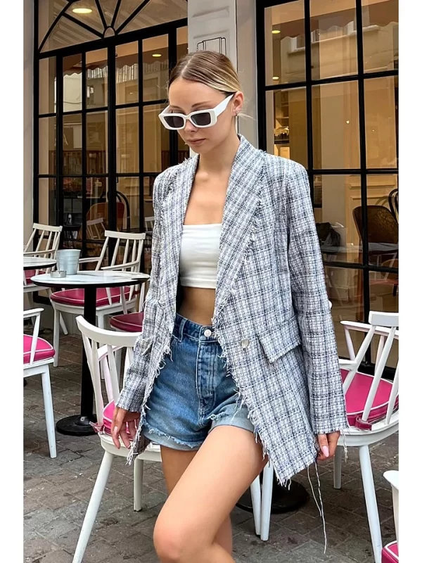 Blazer In Hellblau 1